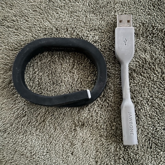 Jawbone - Onyx Black Activity Tracker. - Picture 1 of 2